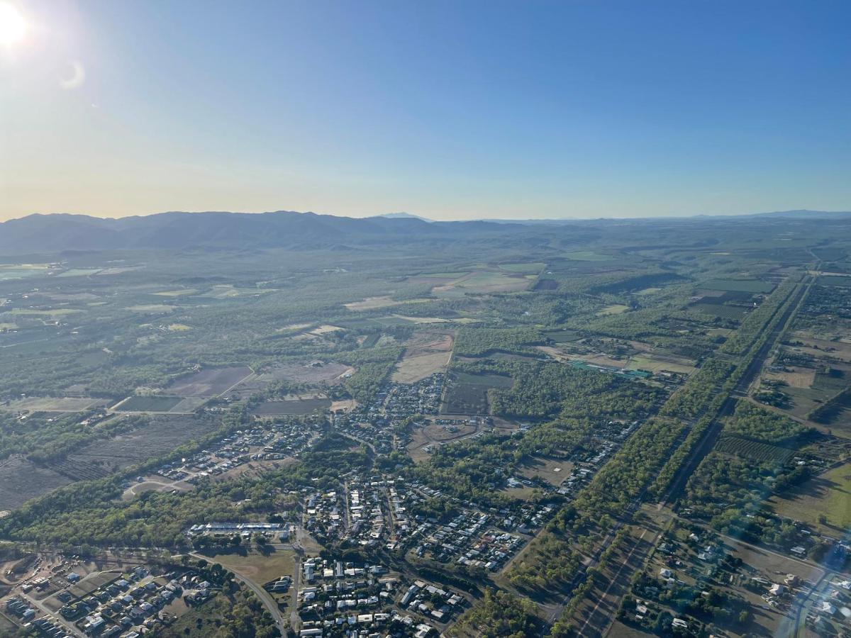 Mareeba Motor Inn Exteriör bild